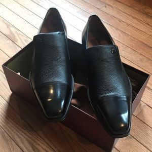 Men’s dress shoes